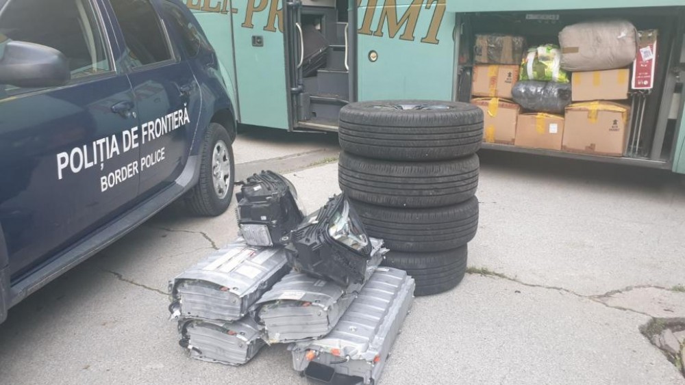 Bunuri de peste 100 mii lei transportate fără actele necesare
